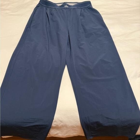 Alo Navy Suit Up Trouser Medium Size - Picture 2 of 4